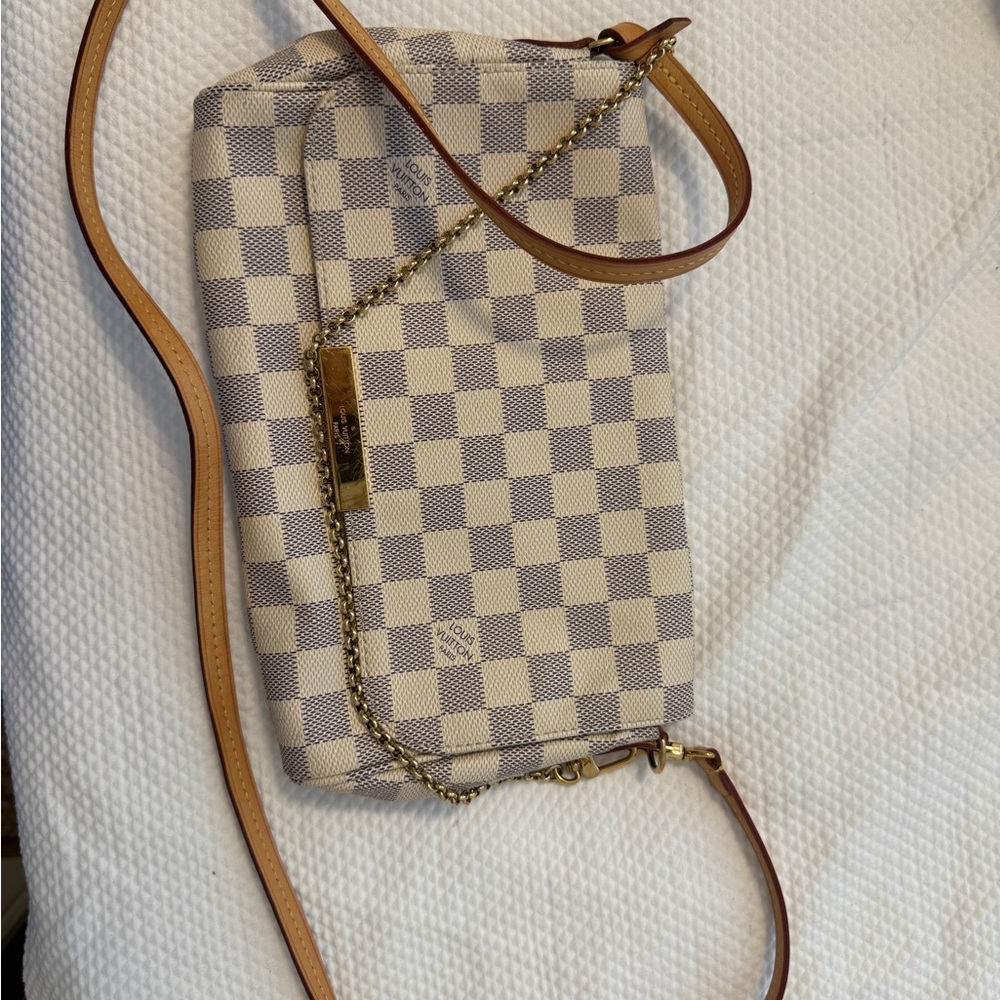 Louis Vuitton Beige and Brown Checkered Crossbody Bag